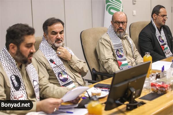 دیدار فرماندهان بسیج کارخانجات بنیاد مستضعفان با حسین دهقان 12
