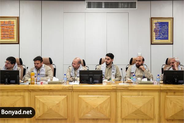 دیدار فرماندهان بسیج کارخانجات بنیاد مستضعفان با حسین دهقان 5