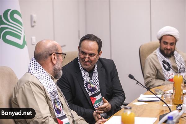 دیدار فرماندهان بسیج کارخانجات بنیاد مستضعفان با حسین دهقان 11